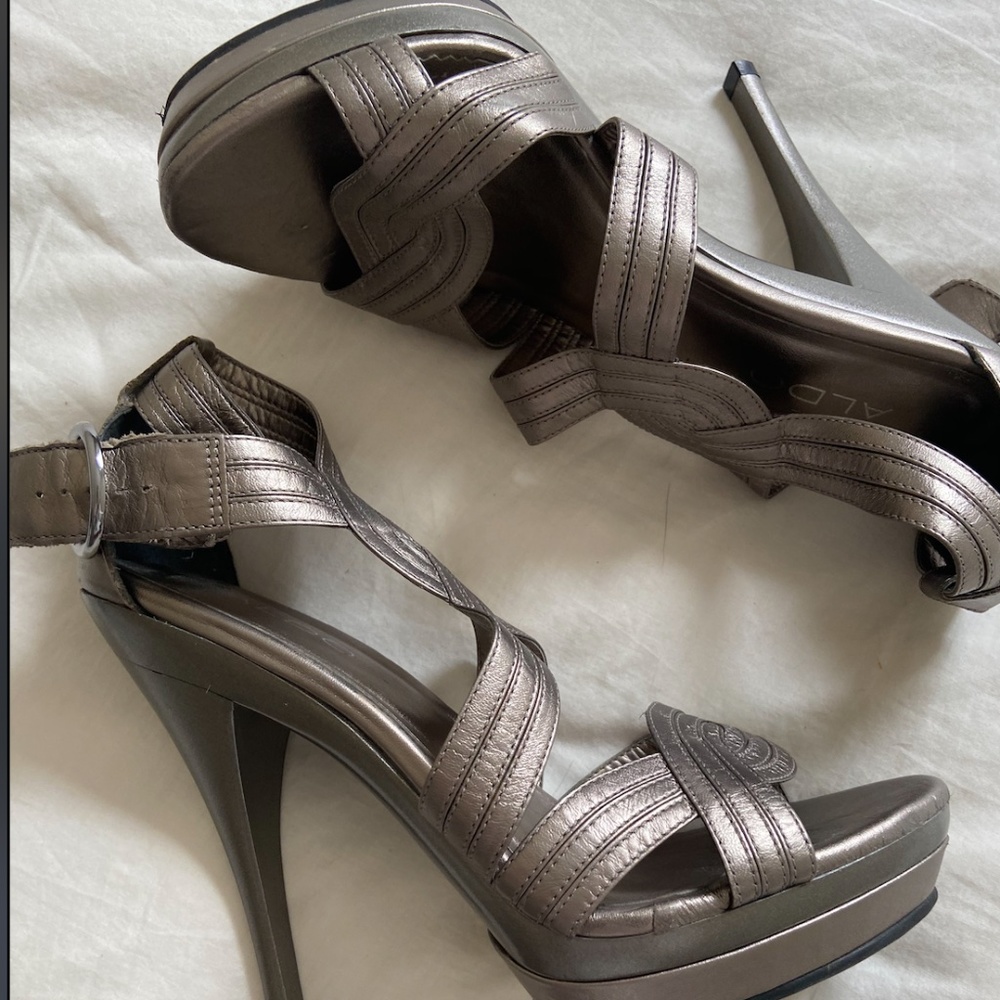 BDBG Heels